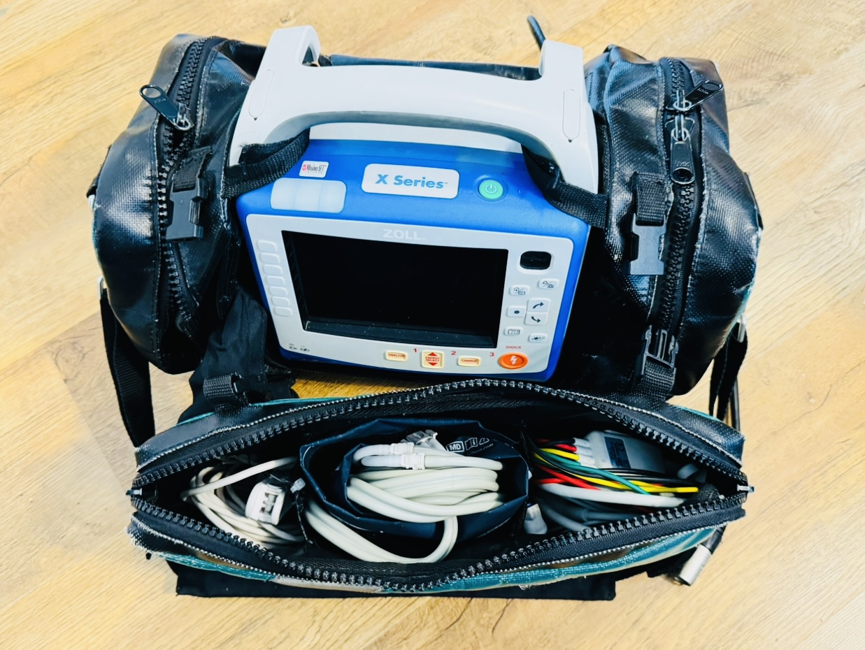 Zoll X Series Defibrillator Monitor.