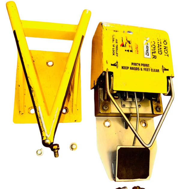 Ferno Stretcher Fixed Clamp Floor Lock