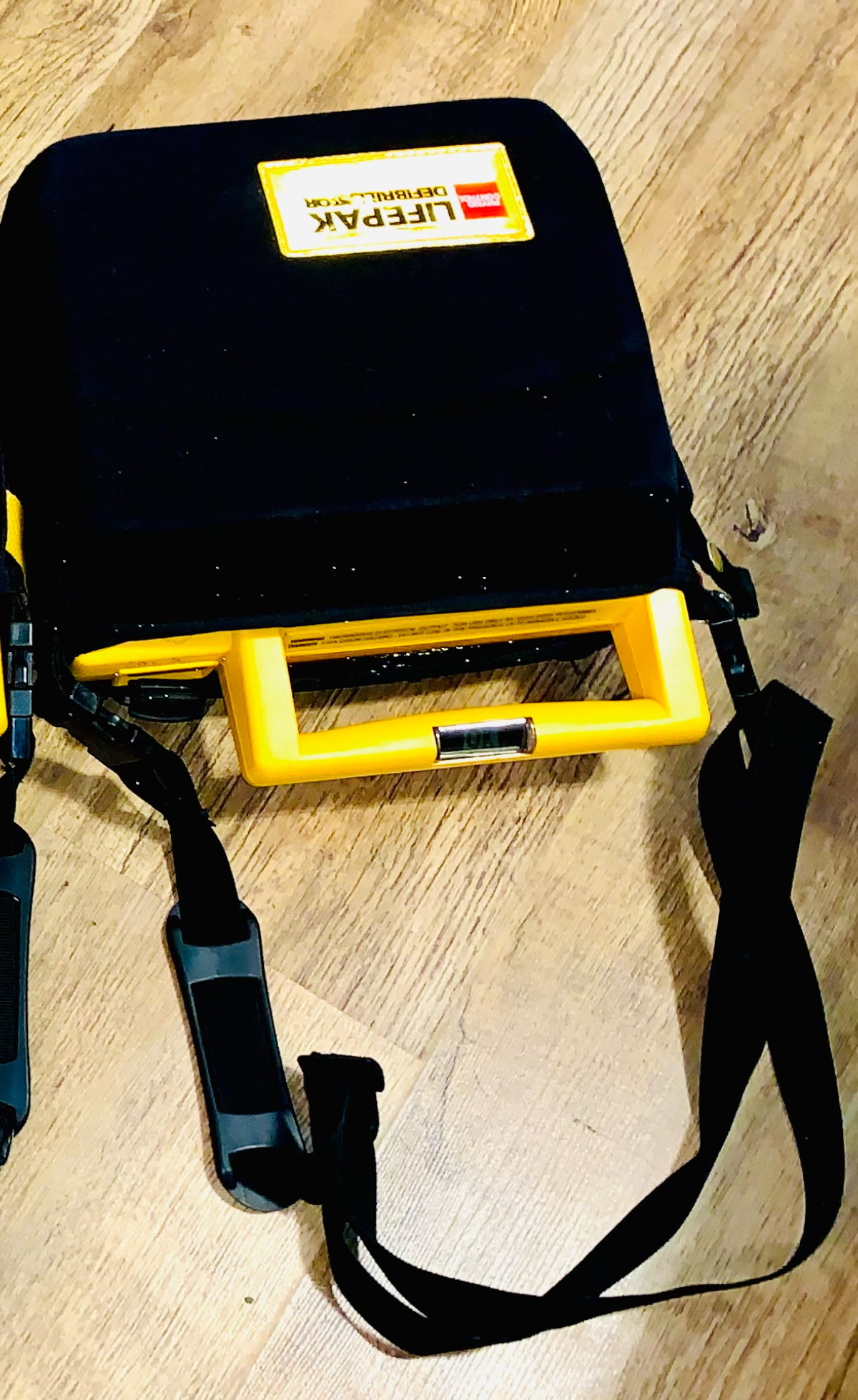 Physio Control Lifepak 500 AED Monitor